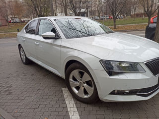 Skoda Superb foto 9