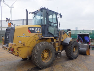 Incarcator frontal CAT 910M/  Фронтальный погрузчик CAT 910M foto 3