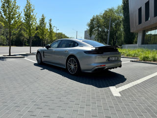 Porsche Panamera foto 10