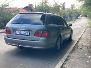 Mercedes E-Class foto 5