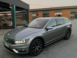 Volkswagen Passat foto 1