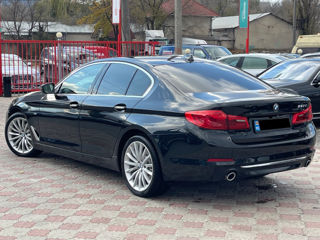 BMW 5 Series foto 3