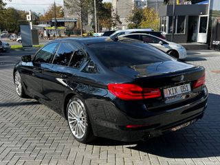 BMW 5 Series foto 3