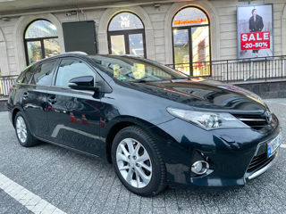 Toyota Auris foto 3