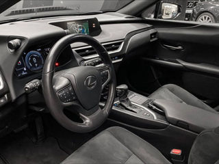 Lexus UX foto 3