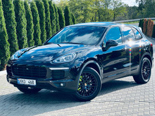 Porsche Cayenne foto 2