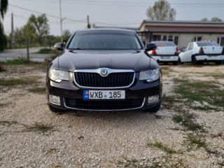 Skoda Superb foto 3