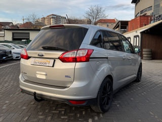 Ford Grand C-MAX foto 4