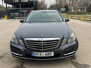 Mercedes E-Class foto 8