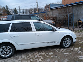 Opel Astra foto 8