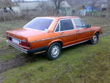 Audi 100 foto 2