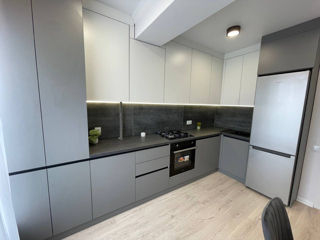 Apartament cu 2 camere, 71 m², Poșta Veche, Chișinău foto 2