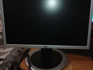 Monitor LG Flatron L194WS