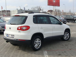 Volkswagen Tiguan foto 4