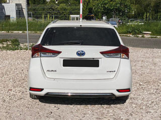 Toyota Auris foto 6