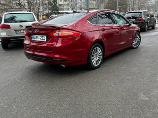 Ford Fusion foto 3