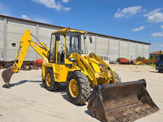 Buldoexcavator KOMATSU WB98A-2