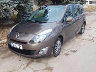 Renault Grand Scenic foto 5