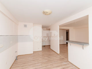 Apartament cu 3 camere, 80 m², Buiucani, Chișinău foto 5