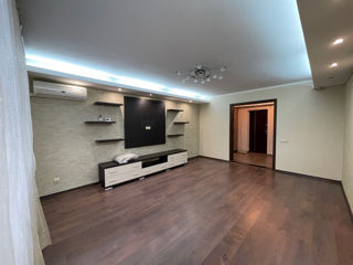 Apartament cu 2 camere, 71 m², Ciocana, Chișinău foto 2