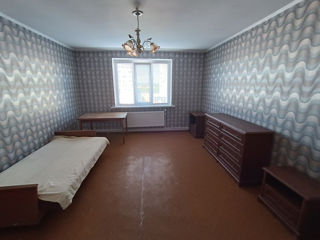 Apartament cu 3 camere, 68 m², Ciocana, Chișinău foto 2