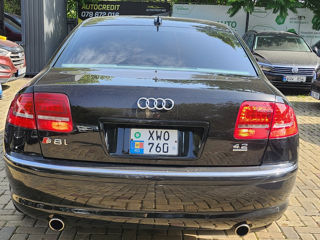 Audi A8 foto 3