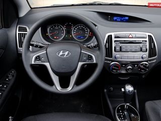 Hyundai i20 foto 1