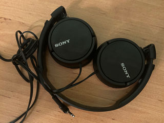 Căști SONY