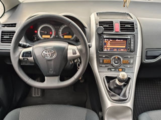 Toyota Auris foto 6