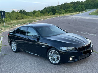 BMW 5 Series foto 3