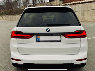 BMW X7 foto 2