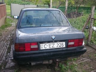 BMW 3 Series foto 2