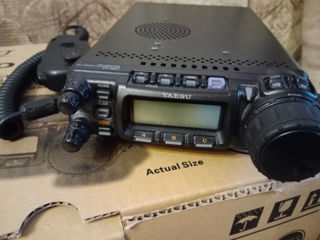 Yaesu FT857D foto 3