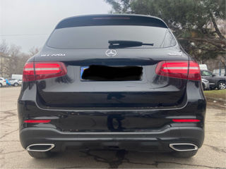 Mercedes GLC foto 8