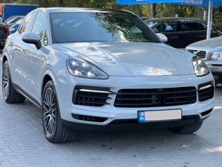 Porsche Cayenne Coupe foto 4