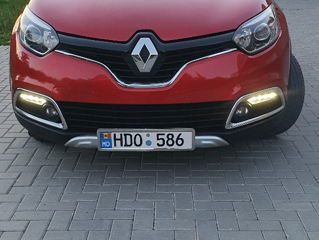 Renault Captur foto 2