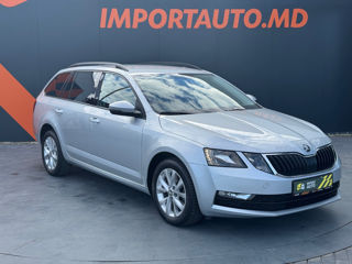 Skoda Octavia foto 4