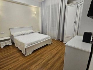 Apartament cu 3 camere, 168 m², Centru, Chișinău foto 5