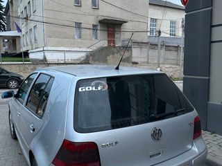 Volkswagen Golf foto 4