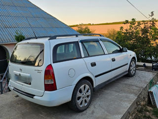 Opel Astra foto 2