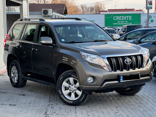 Toyota Land Cruiser Prado foto 4