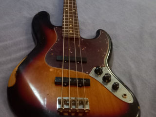 Fender jazz bass foto 1