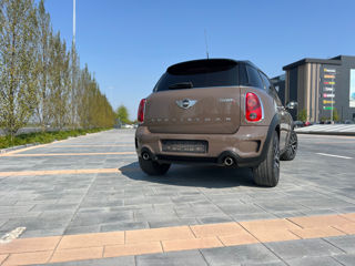 Mini Cooper S Countryman foto 2