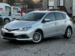 Toyota Auris foto 4