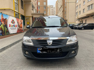 Dacia Logan foto 1