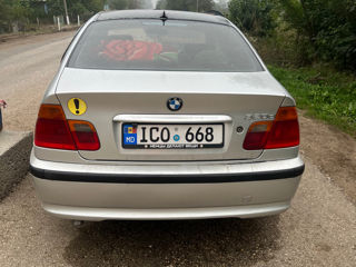 BMW 3 Series foto 3