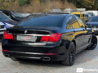 BMW 7 Series foto 3