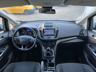 Ford C-Max foto 9