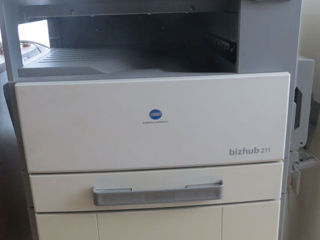 Konica Minolta Bizhub 211 (черно-белый)