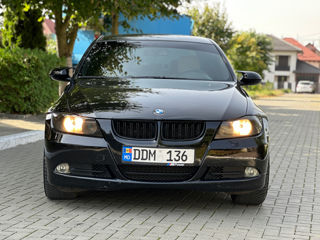 BMW 3 Series foto 2